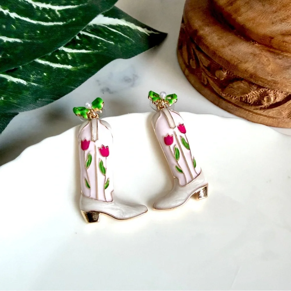 2/$30🌵 White Cowboy Boots Flower Enamel Earrings Gold Tone Bow Western Cowgirl
